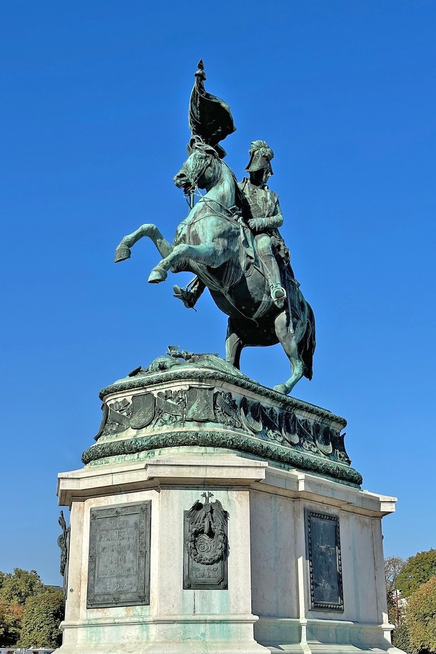Archduke Karl Monument_Vienna_Portrait