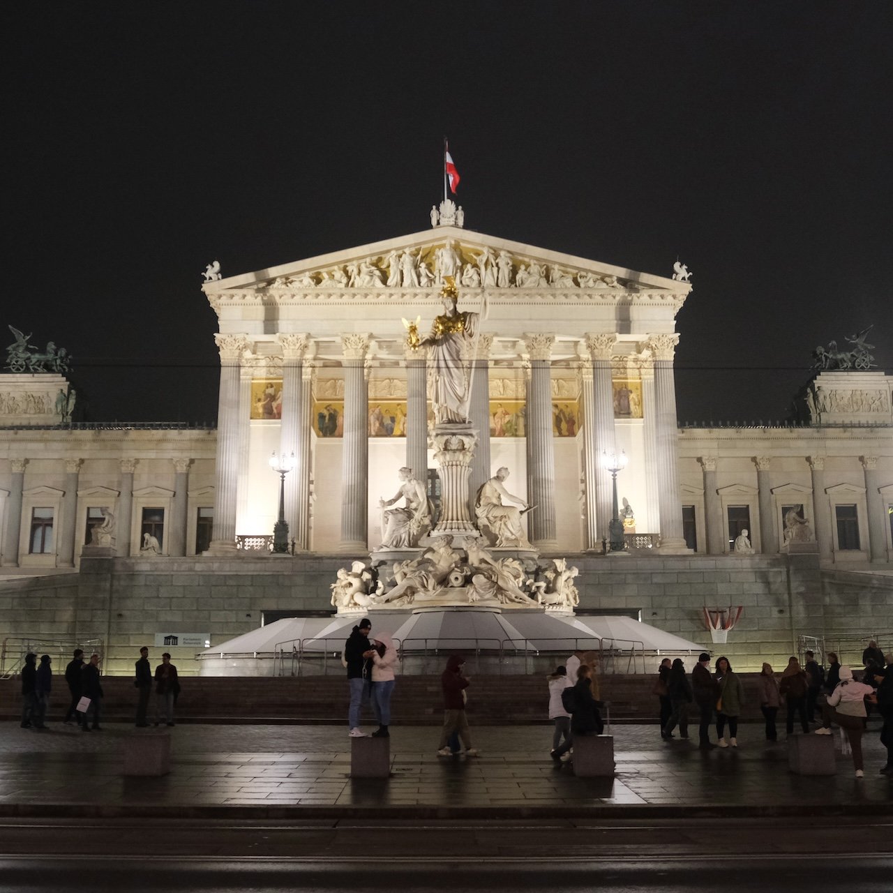 Austrian Parliament Building_Night_Vienna_5x5