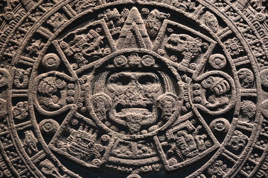 Aztec_Sun_Stone_Close_up