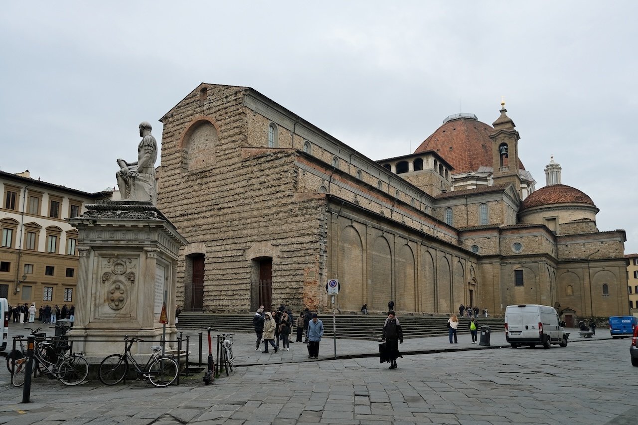 Basilica di San Lorenzo_Exterior_Florence