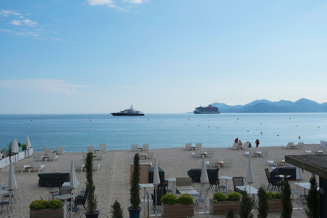 Beach Club_Cannes_France Beach Club_Cannes_France