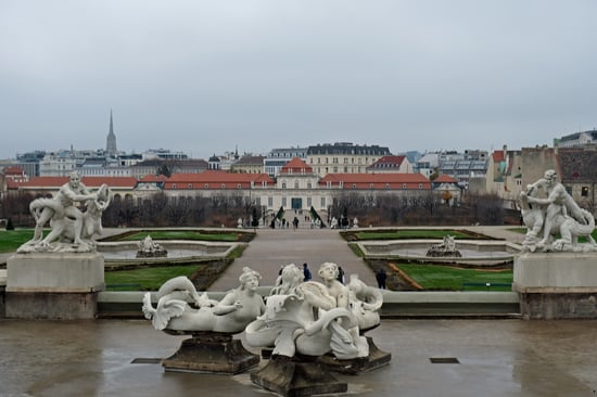 Belvedere Palace_Garden_Skyline_Vienna