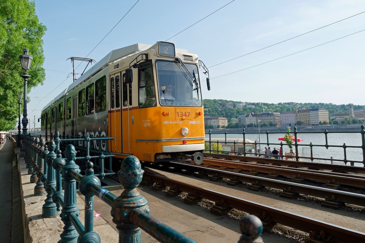 Budapest Tram_Danube Riverfront_2025