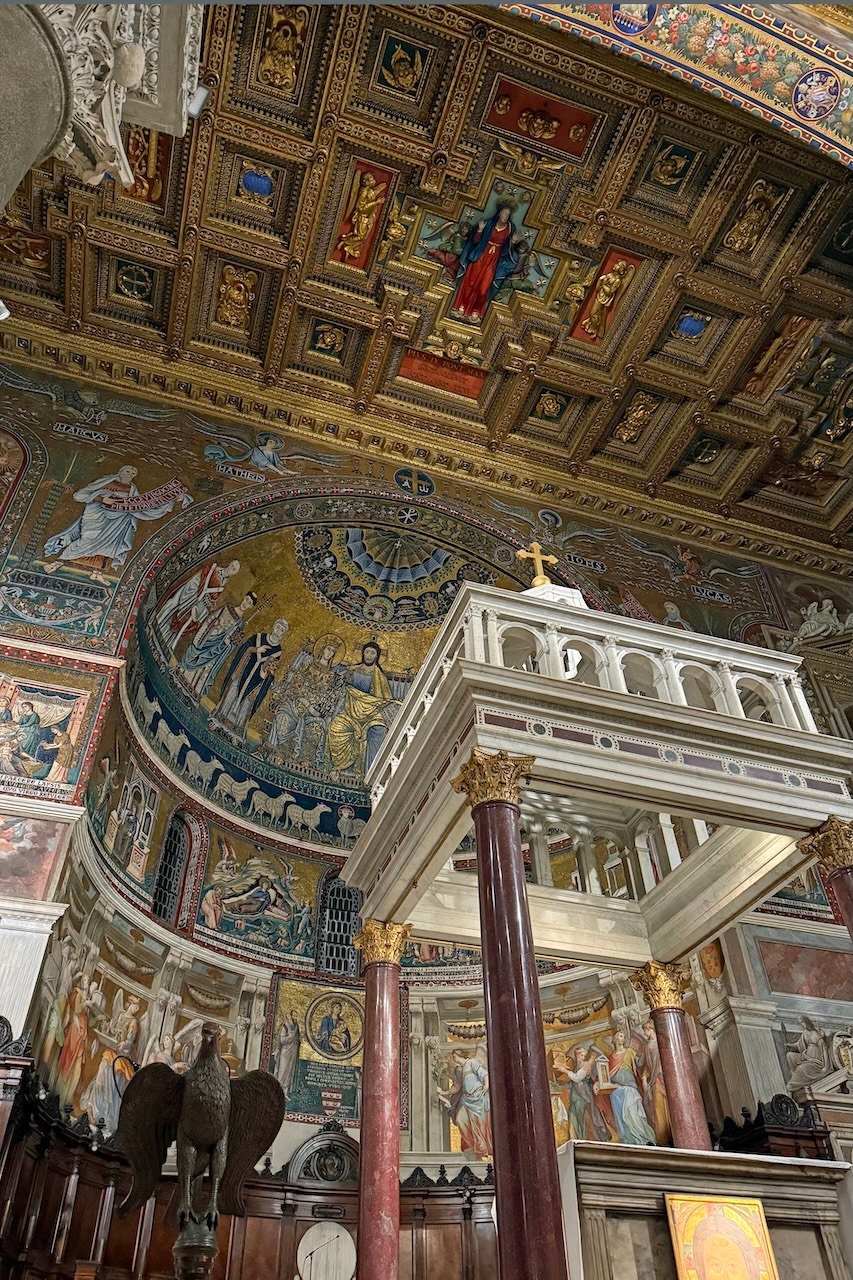 Ceiling_Altar_Santa Maria in Trastevere_Rome