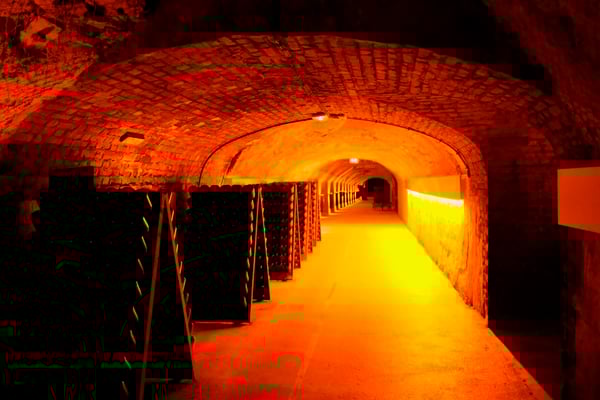 Champagne Cellar_Moet_Epernay