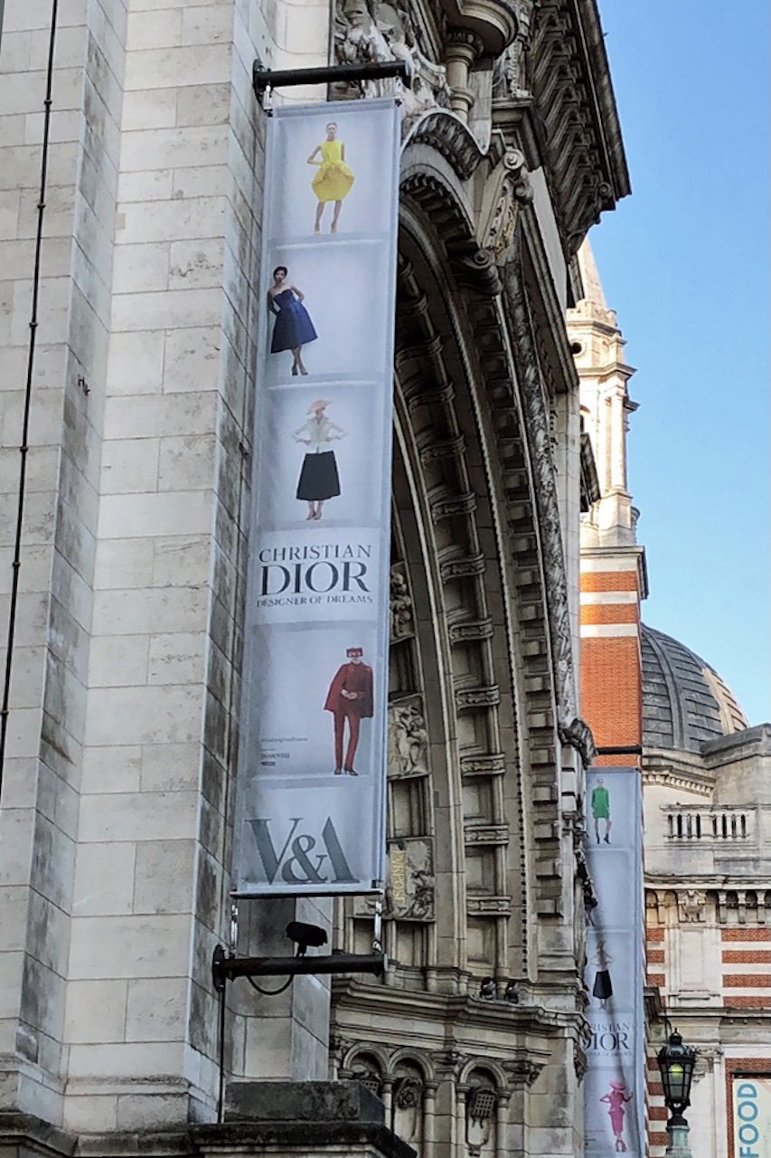 Christian Dior_V&A_London Christian Dior_V&A_London