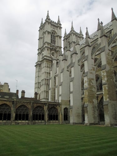 Cloisters_Westminster Abbey_London