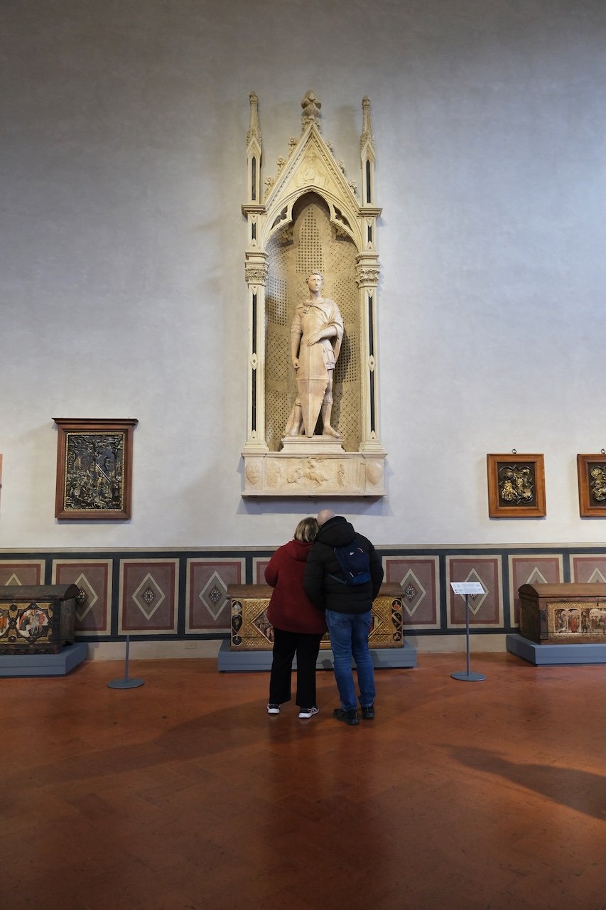 Couple Admiring Sculpture of Saint George by Donatello_Bargello Museum_Florence