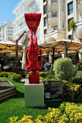 Diver Sculpture on La Croisette_Cannes