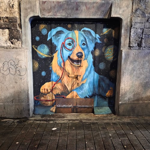 Dog Mural_Jewish Quarter_Budapest_5x5