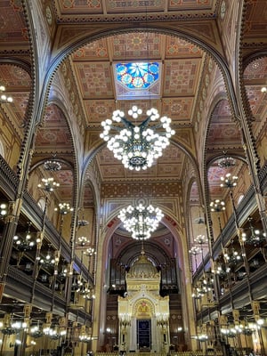 Dohany Street Synagogue_Interior_3_Budapest