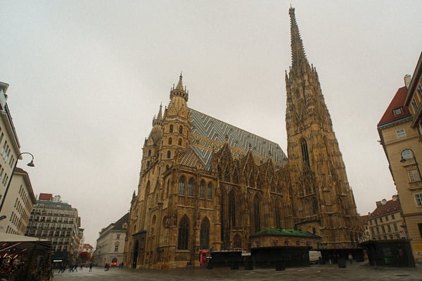 Domkirche St. Stephan_Foggy Morning_Vienna_Landscape