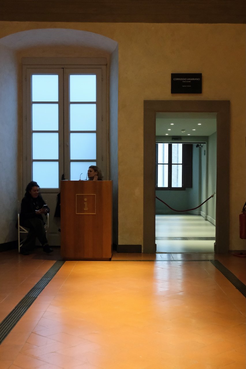 Entrance to the Vasari Corridor_Uffizi Galleries_Florence