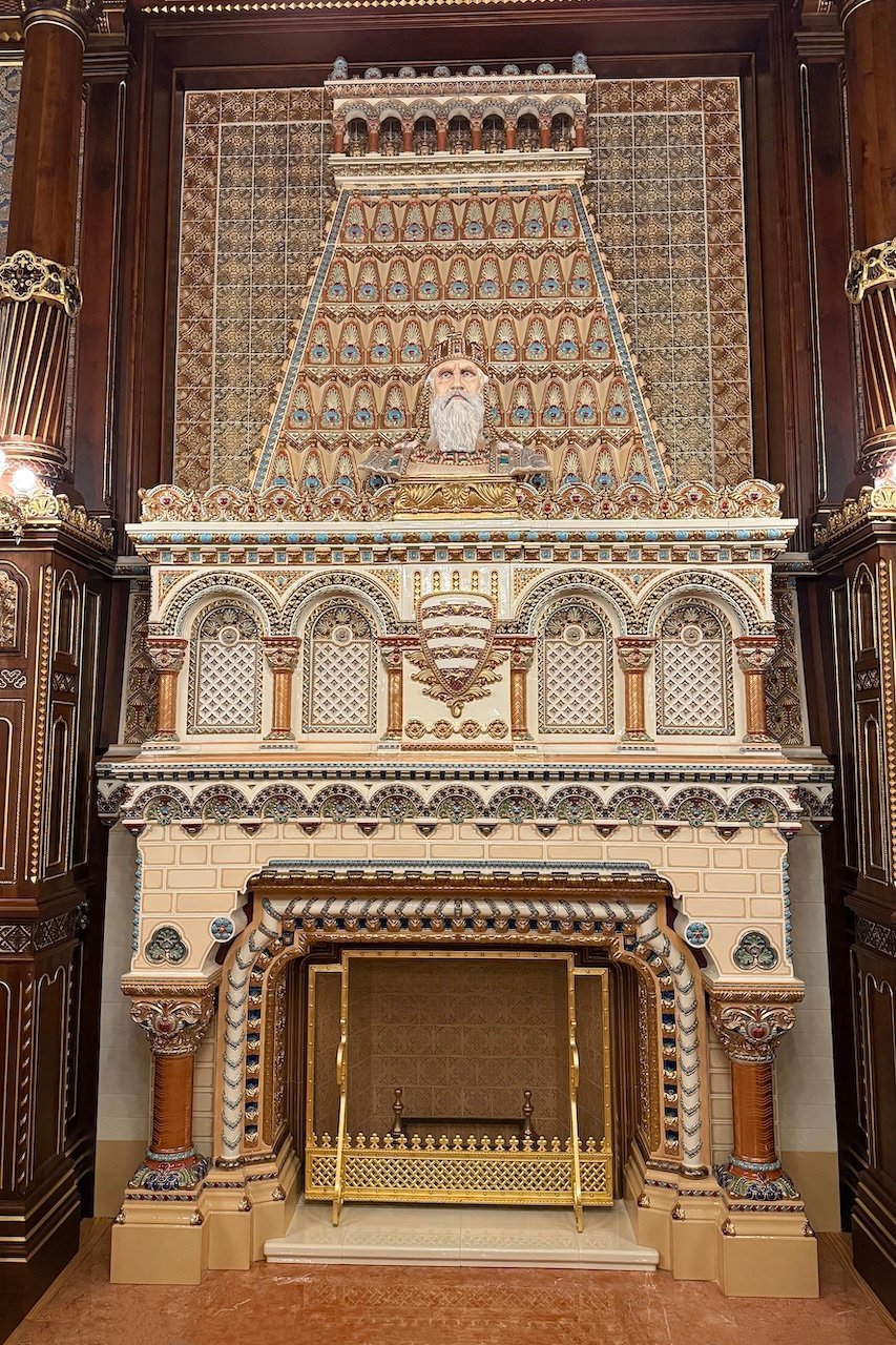 Fireplace_St Stephens Hall_Budapest