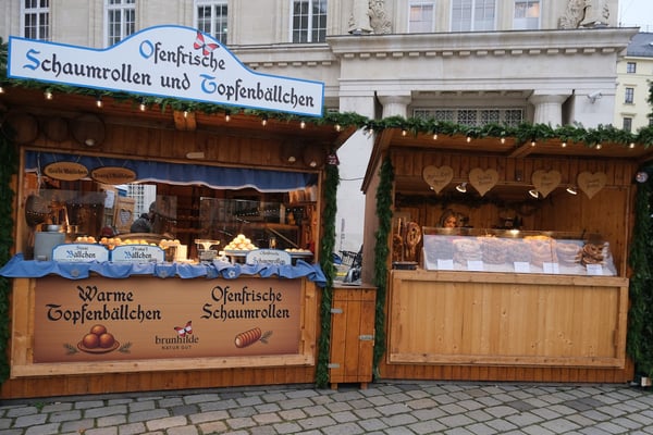 Food Stalls_Old Vienna Xmas Market_2025