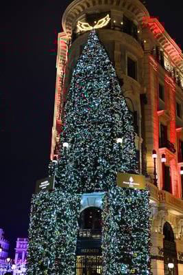 Four Seasons_Madrid_Christmas Decorations_Exterior