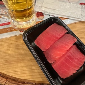 Fresh Tuna_Nishiki Market_Kyoto