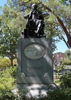 Goya Statue_Madrid-1