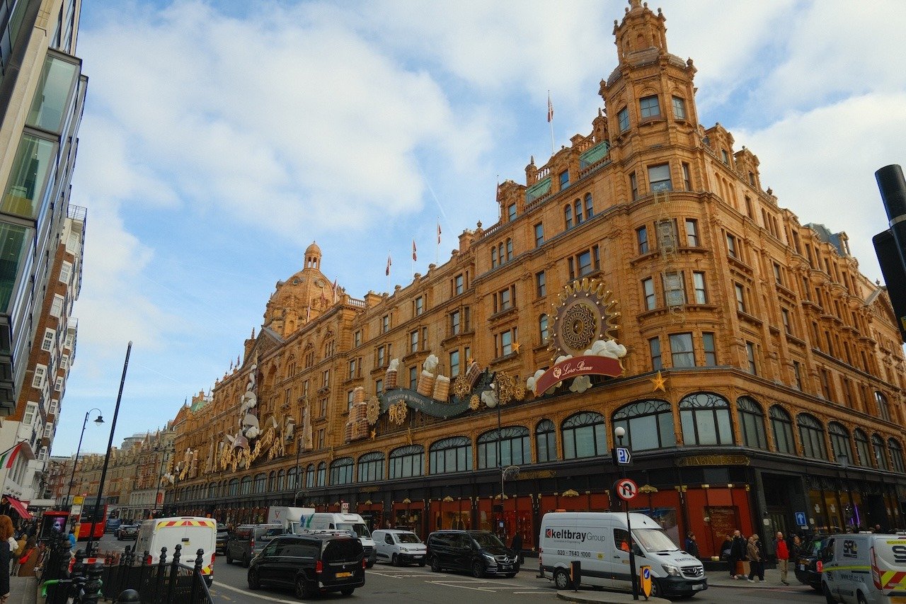 Harrods_Christmas_Horizontal Harrods_Christmas_Horizontal