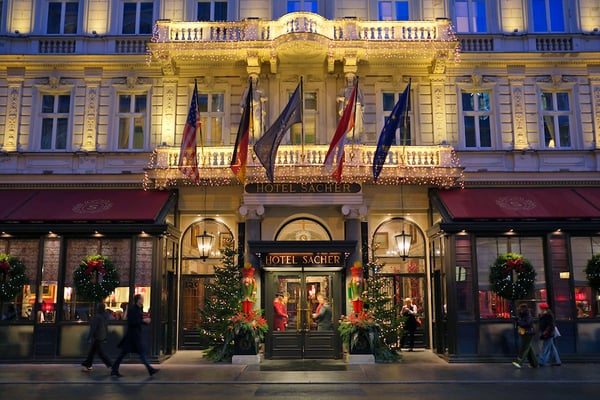 Hotel Sacher Exterior_Xmas 2025