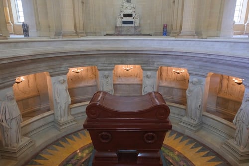 Invalides_Paris_Napoleon Bonaparte_Tomb
