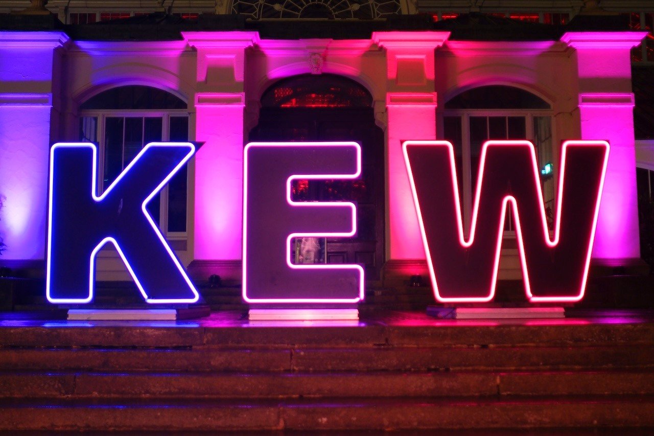 Kew Gardens Sign_Christmas_London