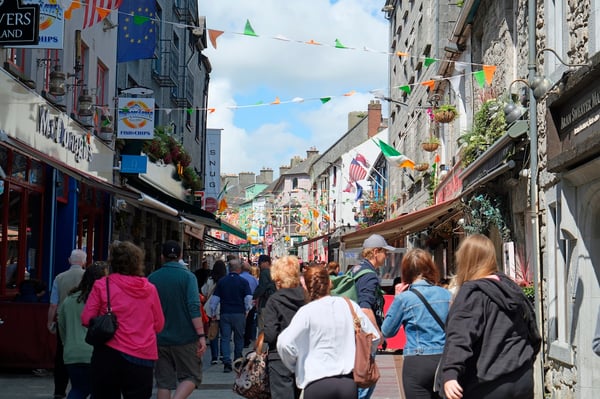 Latin Quarter_Galway_Busy Pedestrian Street