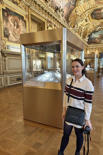 Lauren_Apollo Gallery_Louvre Musuem_Paris_Jetset Seeker