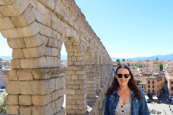 Lauren_Roman Aqueduct_Segovia