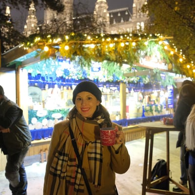 Lauren_Wiener Christkindlmarkt_Vienna 2025