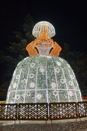 Lighted Menina_Madrid_Christmas