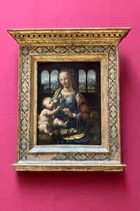 Madonna of the Carnation_Leonardo da Vinci_Alte Pinakothek_Munich