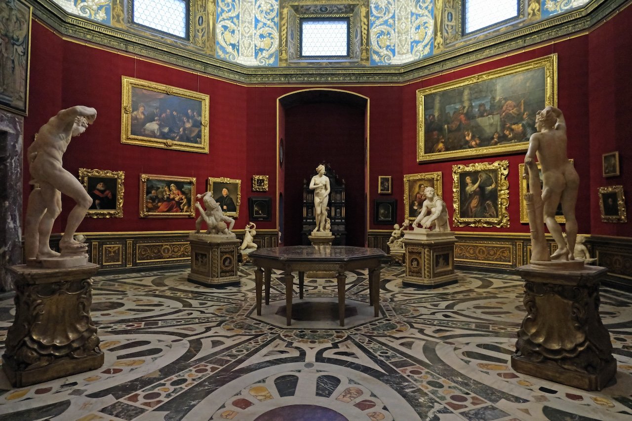 Medici Venus_Other Sculptures_Tribuna_Uffizi_Florence