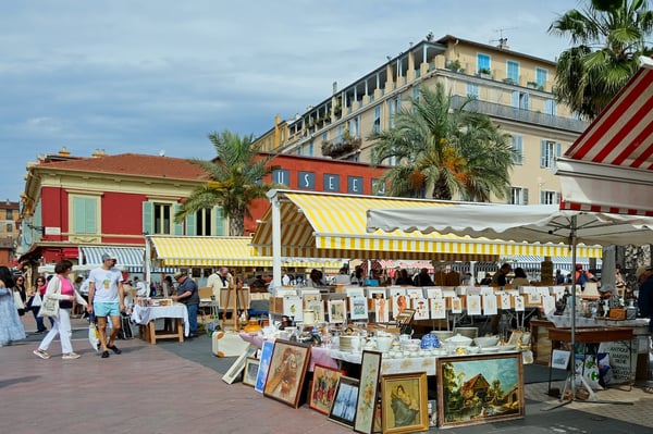 Monday Antiques Market_Cours Saleya_Nice