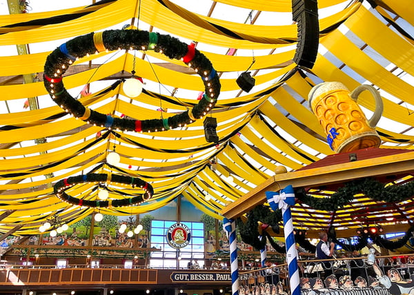 Oktoberfest_Paulaner Tent_Cropped2_Munich