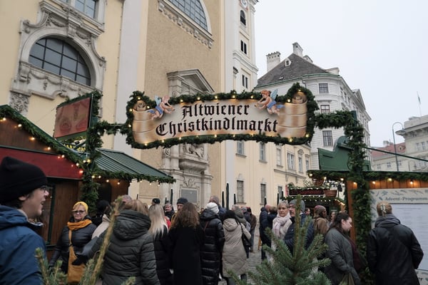 Old Vienna Xmas Market_2025_Signage