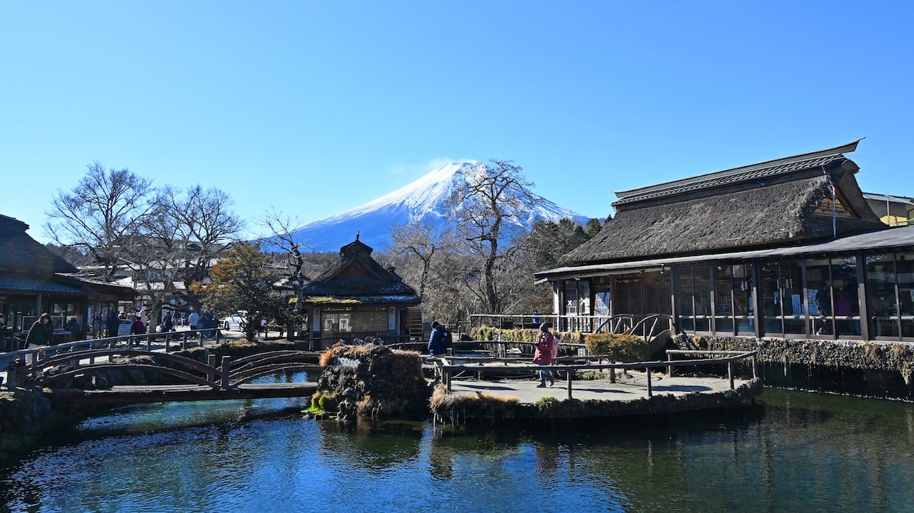 Oshino Hakkai_Cropped_Landscape