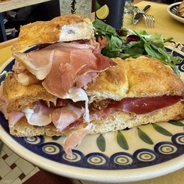 Panino_GustaBar_Florence_5x5