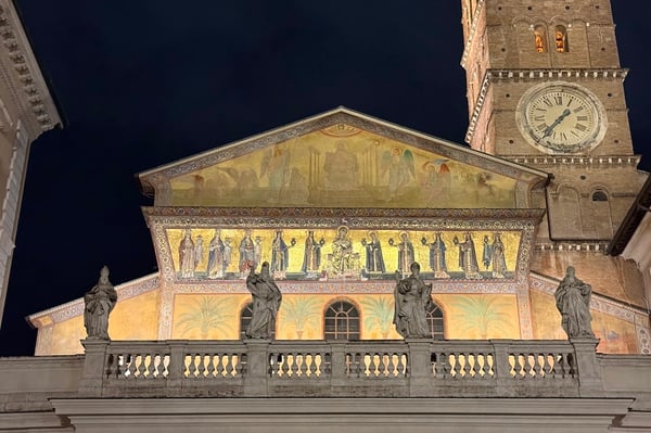 Portico_Santa Maria in Trastevere_Rome