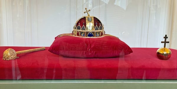 Replica Hungarian Crown Jewels_Budapest