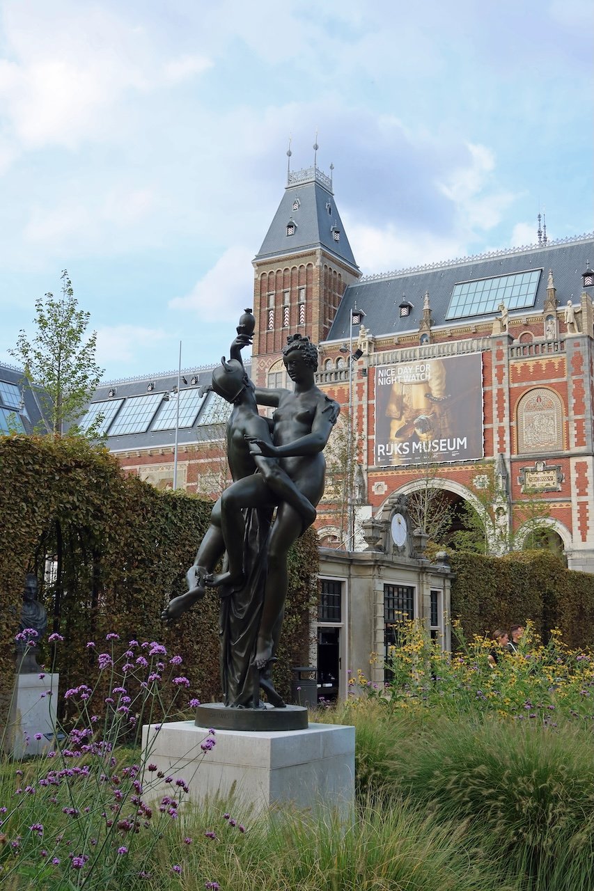 Rijksmuseum Garden_Amsterdam Rijksmuseum Garden_Amsterdam