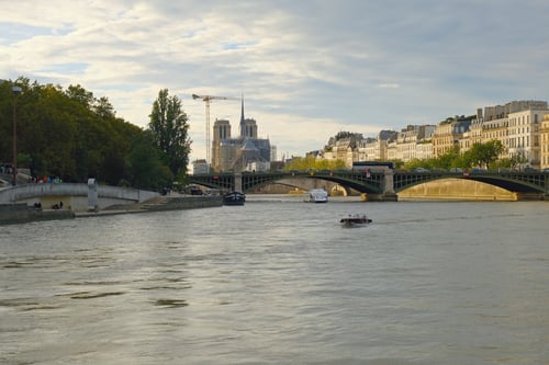 River Seine Cruise_Paris_Notre Dame_Background