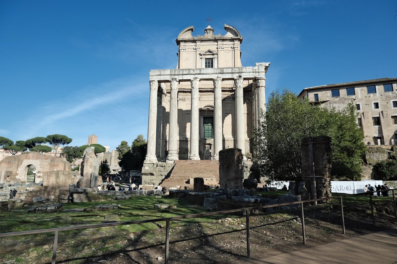 Roman Forum_Blue Sky_Rome