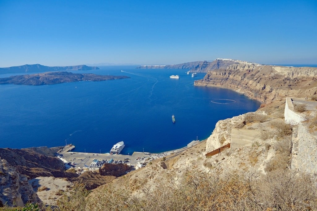 Santorini_Caldera_Landscape Santorini_Caldera_Landscape