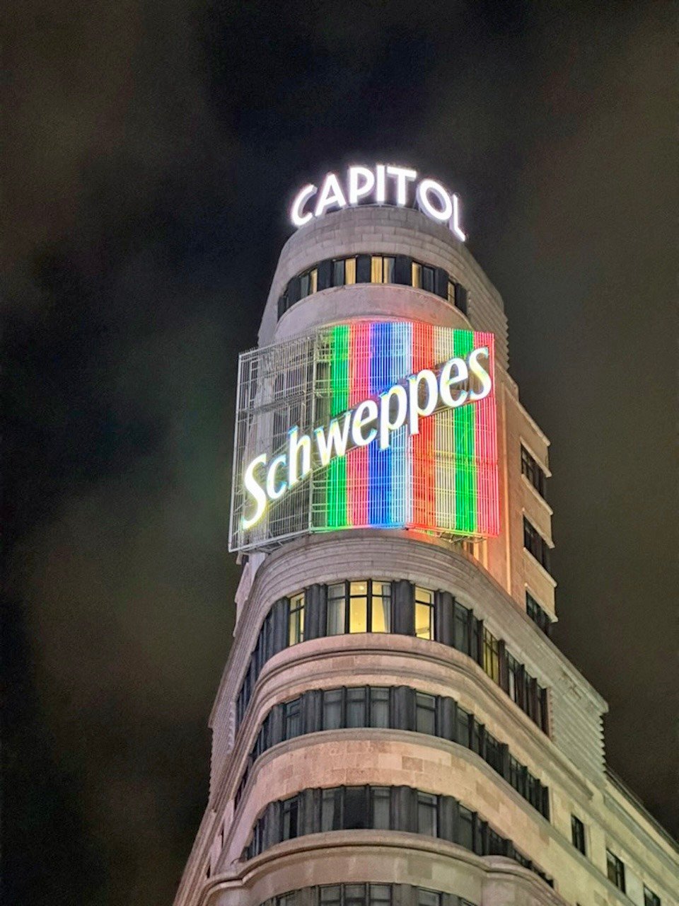 Schweppes_Gran Via_Madrid