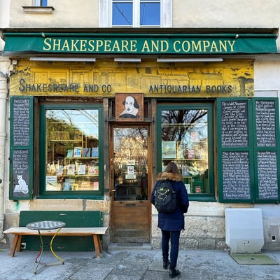 Shakespeare and Company_Paris_Exterior