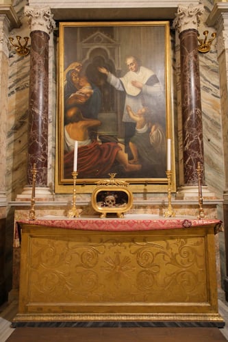 Skull of St Valentine_Santa Maria in Cosmedin_Chapel_Rome
