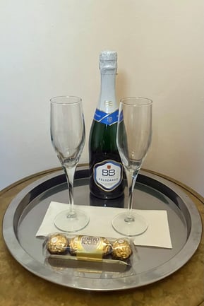 Sparkling Wine_Chocolate_Gellert Bath_Budapest