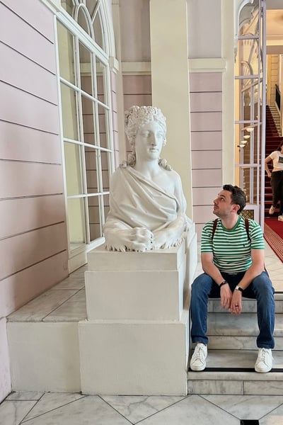 Sphinx Staircase_Albertina_Vienna