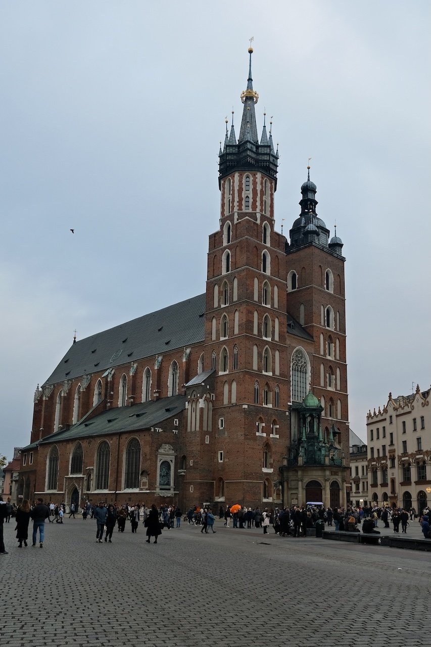 St Marys Bailica_Krakow_Day Time